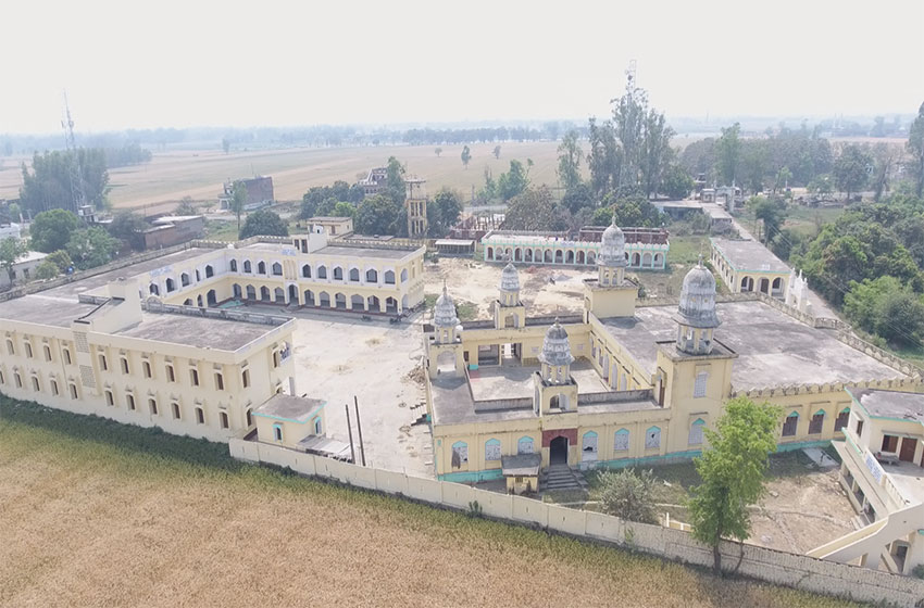 Participation of Renowned Scholars